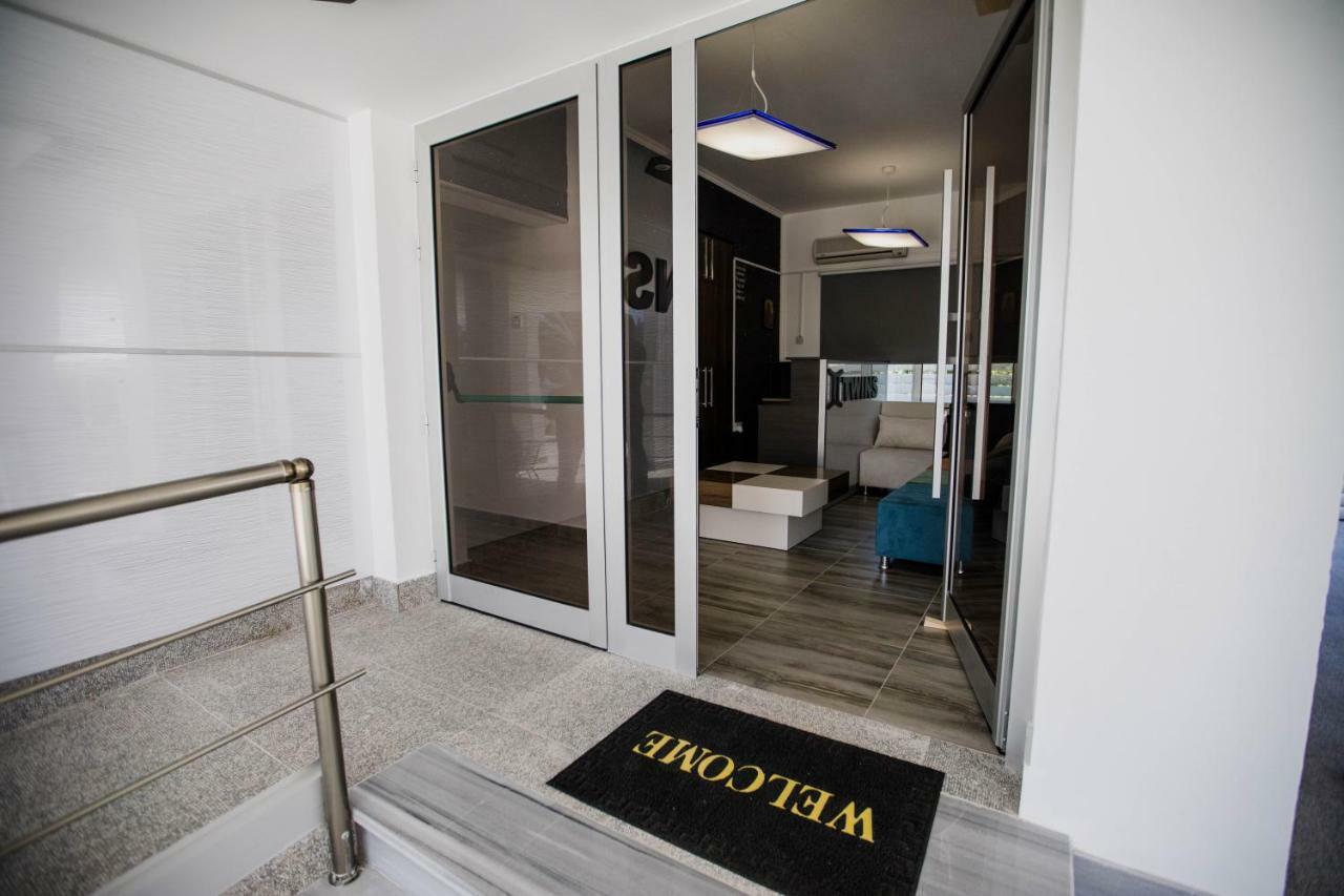 Twins Apartments カト・ピルゴス エクステリア 写真